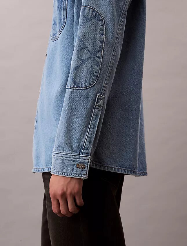 Sobrecamisa de Denim com emblema dos anos 90 Sobrecamisa de Denim com emblema dos anos 90