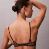 Soutien balconette Unlined em renda geométrica preta CK Black Soutien balconette Unlined em renda geométrica preta CK Black