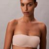 Sutiã bandeau sem alças Perfectly Fit com ajuste perfeito Sutiã bandeau sem alças Perfectly Fit com ajuste perfeito