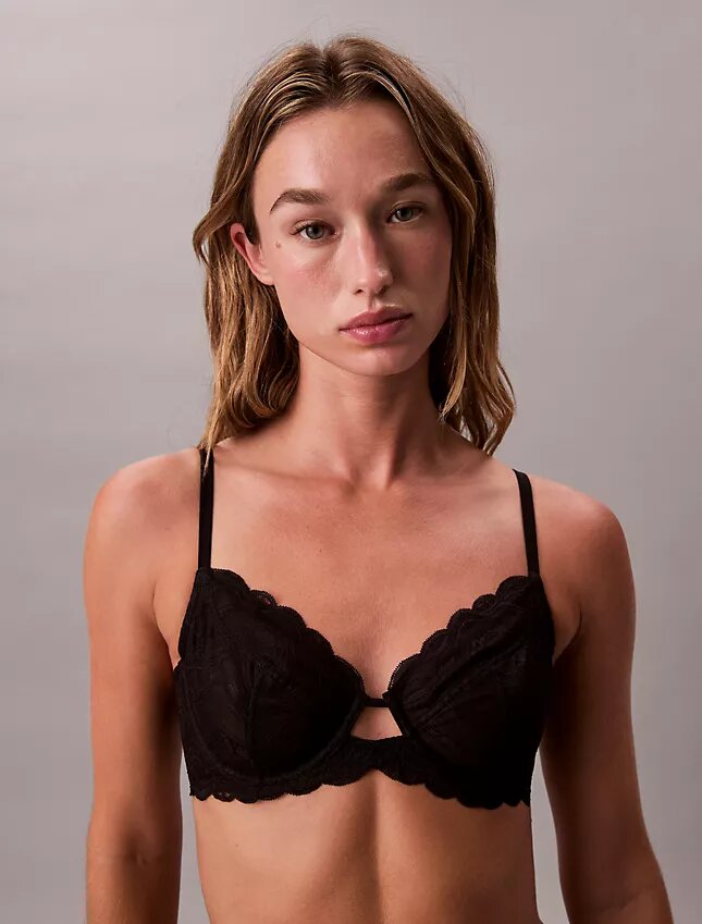 Sutiã de cobertura total unlined em renda elástica sensual Sutiã de cobertura total unlined em renda elástica sensual