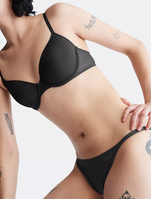 Sutiã demi em Sheer Marquisette transparente com forro leve Sutiã demi em Sheer Marquisette transparente com forro leve