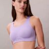 Sutiã desportivo com aros de gel de alto suporte e sem visíveis Sutiã desportivo com aros de gel de alto suporte e sem visíveis
