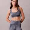 Sutiã desportivo de impacto médio com costas em Y e estampado desportivo moderno Sutiã desportivo de impacto médio com costas em Y e estampado desportivo moderno