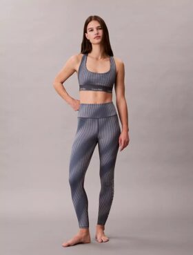 Sutiã desportivo de impacto médio com costas em Y e estampado desportivo moderno