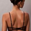 Sutiã Plunge CK Black Floral Lace com forro leve Sutiã Plunge CK Black Floral Lace com forro leve