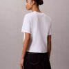 T-shirt Boxy com grafismo Calvin Klein em letra cursiva