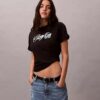 T-shirt Boxy com logótipo em relevo T-shirt Boxy com logótipo em relevo