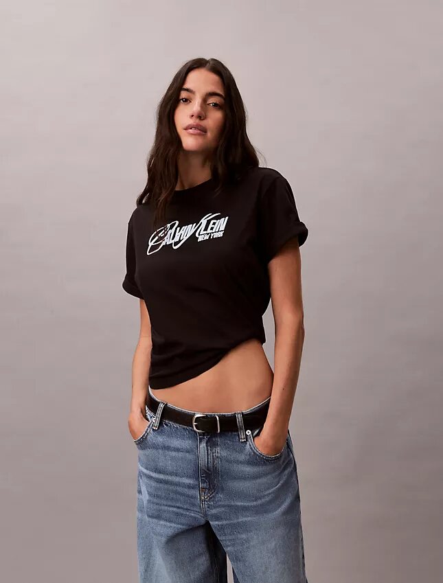 T-shirt Boxy com logótipo em relevo T-shirt Boxy com logótipo em relevo
