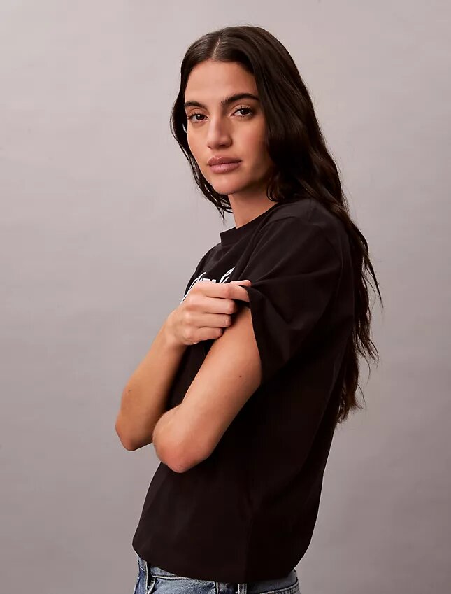 T-shirt Boxy com logótipo em relevo T-shirt Boxy com logótipo em relevo