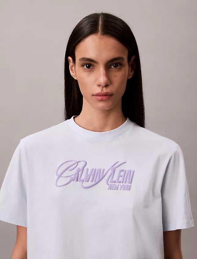 T-shirt Boxy com logótipo em relevo T-shirt Boxy com logótipo em relevo