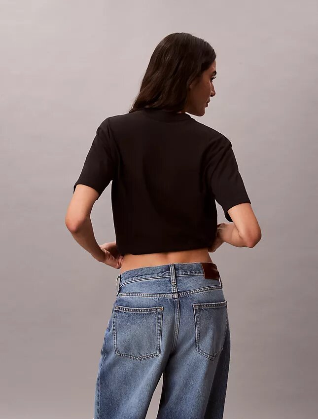 T-shirt Boxy com logótipo em relevo T-shirt Boxy com logótipo em relevo