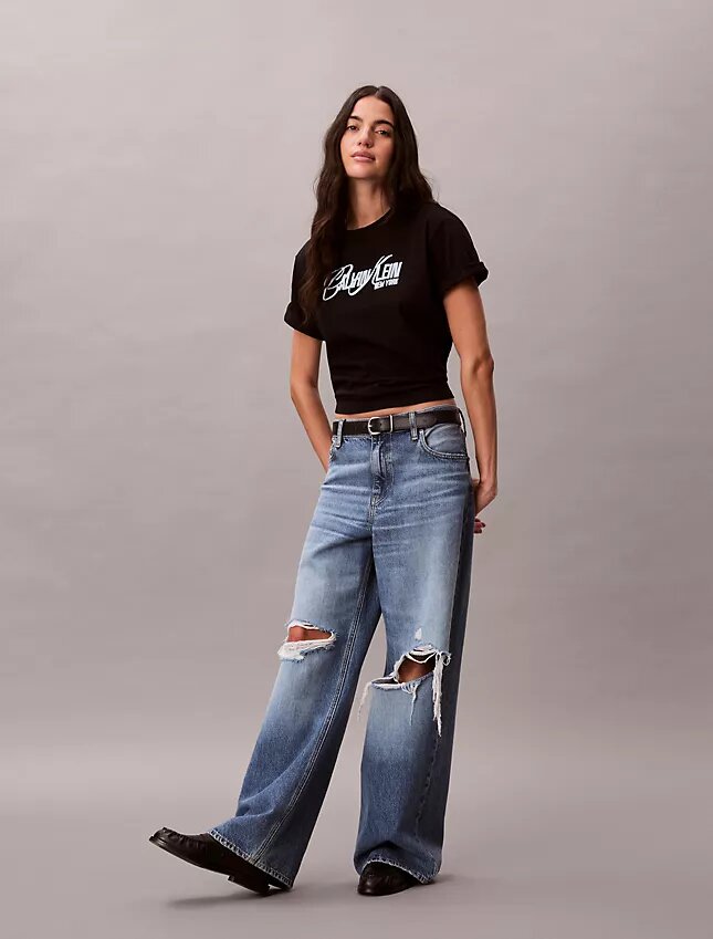 T-shirt Boxy com logótipo em relevo T-shirt Boxy com logótipo em relevo