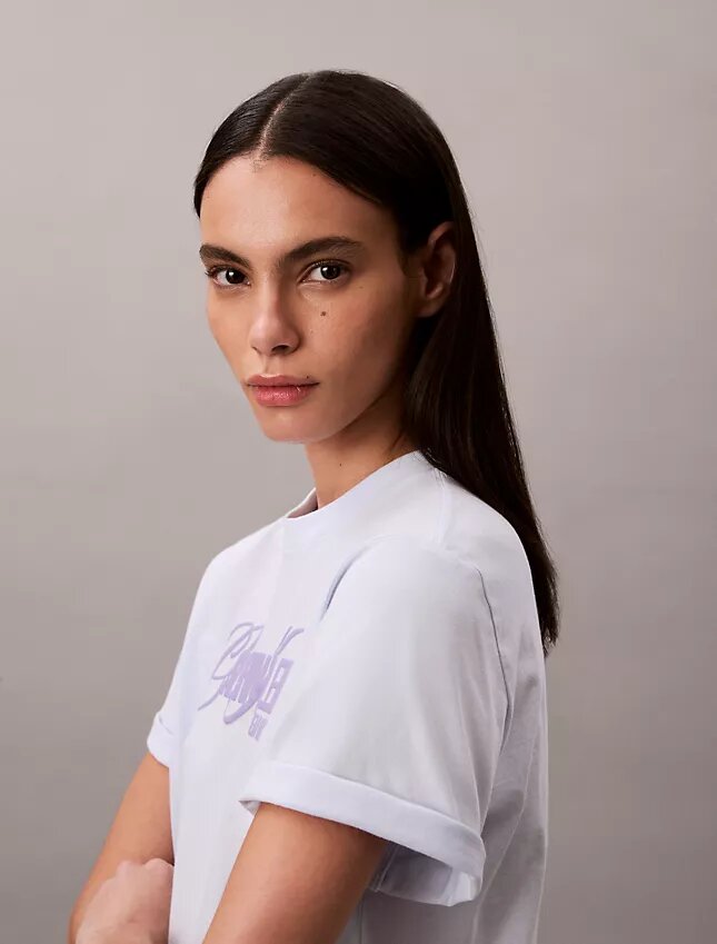 T-shirt Boxy com logótipo em relevo T-shirt Boxy com logótipo em relevo