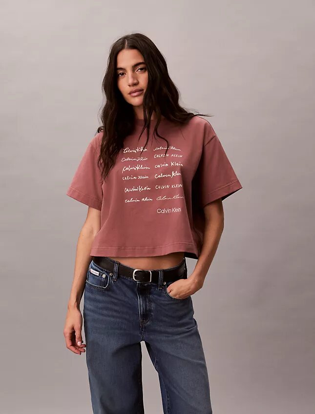 T-shirt Boxy com logótipo em tipo de letra gráfico T-shirt Boxy com logótipo em tipo de letra gráfico