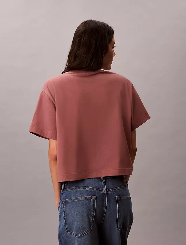 T-shirt Boxy com logótipo em tipo de letra gráfico T-shirt Boxy com logótipo em tipo de letra gráfico