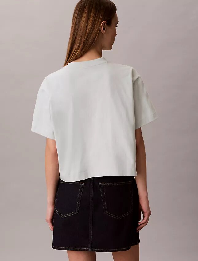 T-shirt Boxy com logótipo em tipo de letra gráfico T-shirt Boxy com logótipo em tipo de letra gráfico