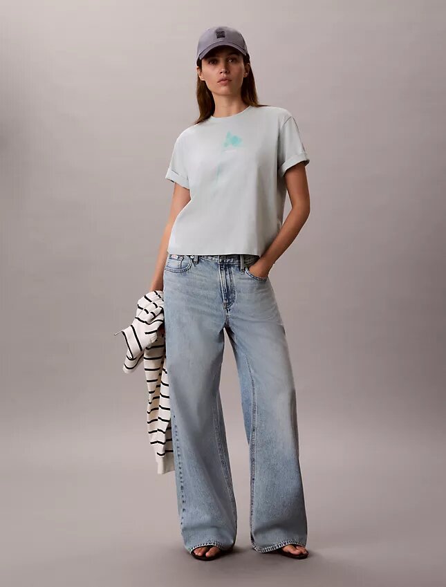 T-shirt Boxy com logótipo floral T-shirt Boxy com logótipo floral