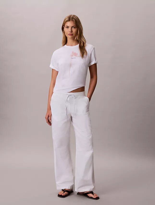 T-shirt Boxy com logótipo floral T-shirt Boxy com logótipo floral