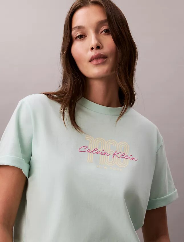 T-shirt Boxy com logótipo gráfico de 1968 T-shirt Boxy com logótipo gráfico de 1968