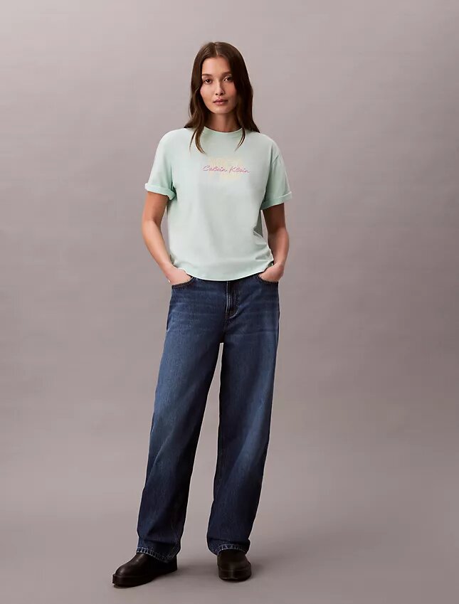 T-shirt Boxy com logótipo gráfico de 1968 T-shirt Boxy com logótipo gráfico de 1968
