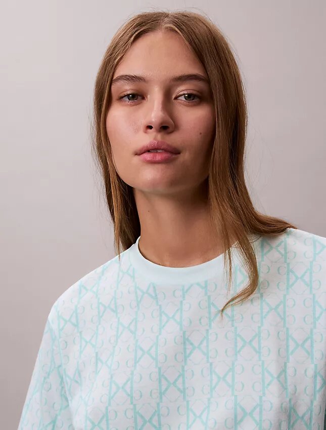 T-shirt Boxy com Monogram em toda a superfície T-shirt Boxy com Monogram em toda a superfície