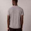 T-shirt clássica com decote em V Liquid Touch T-shirt clássica com decote em V Liquid Touch