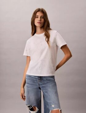T-shirt clássica com estampado floral