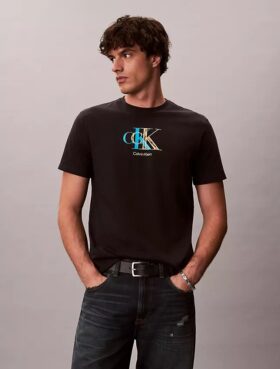 T-shirt clássica com grafismo de Monogram duplo T-shirt clássica com grafismo de Monogram duplo