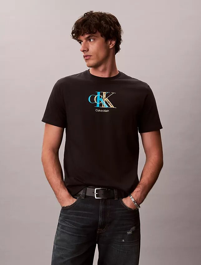 T-shirt clássica com grafismo de Monogram duplo T-shirt clássica com grafismo de Monogram duplo