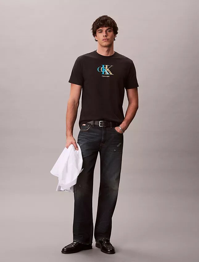T-shirt clássica com grafismo de Monogram duplo T-shirt clássica com grafismo de Monogram duplo