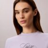 T-shirt clássica com logótipo Calvin Script T-shirt clássica com logótipo Calvin Script