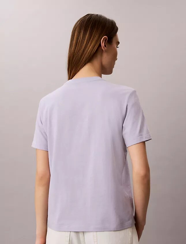 T-shirt clássica com logótipo Calvin Script T-shirt clássica com logótipo Calvin Script