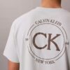 T-shirt clássica com logótipo circular T-shirt clássica com logótipo circular