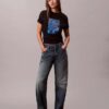 T-shirt clássica com logótipo floral T-shirt clássica com logótipo floral