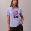 T-shirt clássica com logótipo floral T-shirt clássica com logótipo floral