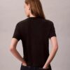 T-shirt clássica com logótipo gráfico em algodão Supima T-shirt clássica com logótipo gráfico em algodão Supima