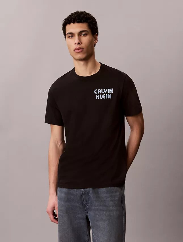 T-shirt clássica com logótipo retro T-shirt clássica com logótipo retro