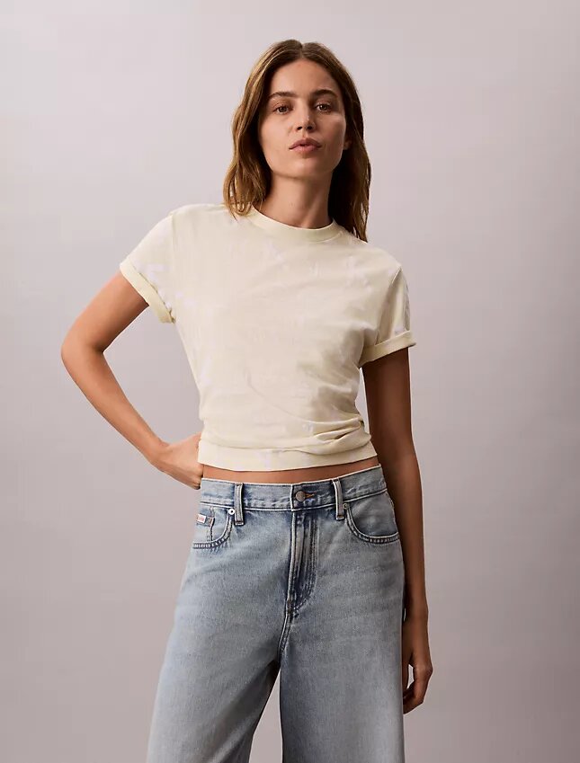 T-shirt clássica com Monogram desbotado em toda a peça T-shirt clássica com Monogram desbotado em toda a peça