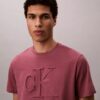 T-shirt clássica com Monogram em relevo T-shirt clássica com Monogram em relevo