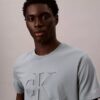 T-shirt clássica com Monogram em relevo T-shirt clássica com Monogram em relevo