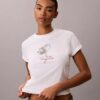 T-shirt clássica com padrão floral T-shirt clássica com padrão floral