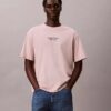 T-shirt clássica de gola redonda com logótipo estampado em cor desbotada T-shirt clássica de gola redonda com logótipo estampado em cor desbotada
