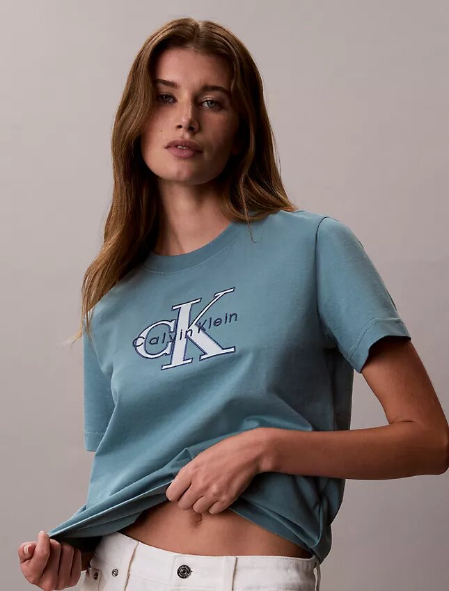 T-shirt clássica Monologo em dois tons T-shirt clássica Monologo em dois tons