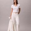 T-shirt com decote em V e Monogram