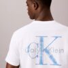 T-shirt com grafismo Monologo em pinceladas