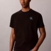 T-shirt com grafismo Monologo em pinceladas