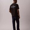 T-shirt com gráfico Monologo líquido