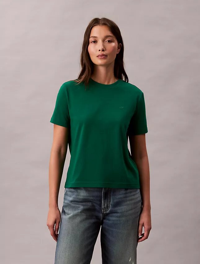 T-shirt com logótipo de arquivo T-shirt com logótipo de arquivo