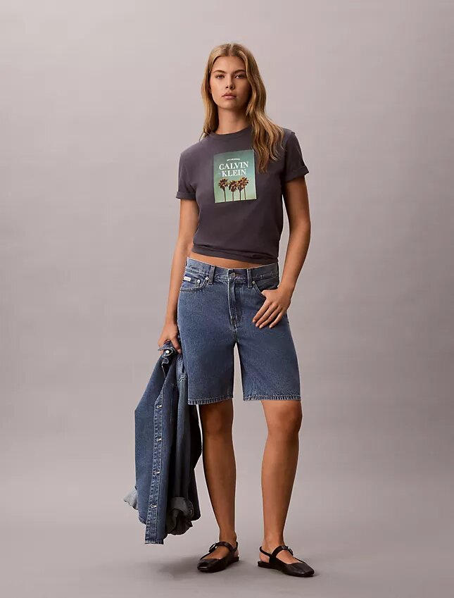 T-shirt com logótipo de palmeira T-shirt com logótipo de palmeira