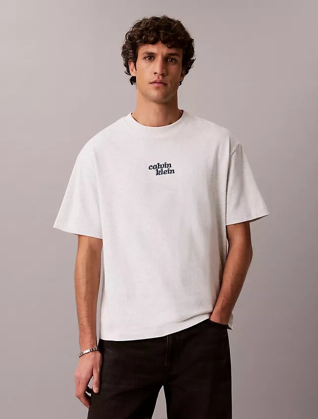 T-shirt de corte descontraído com logótipo de 1989 bordado T-shirt de corte descontraído com logótipo de 1989 bordado